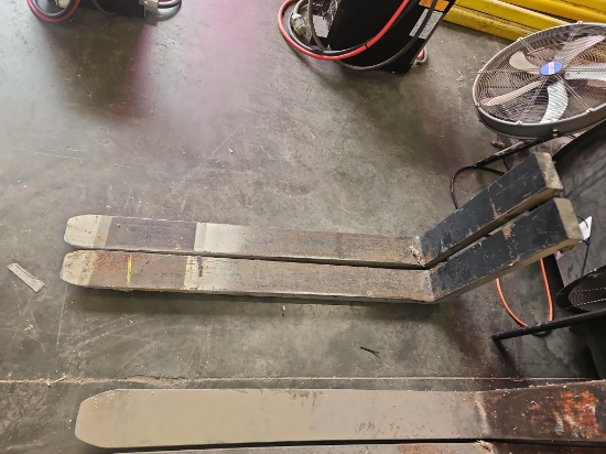 42" Class 2 Forklift Forks