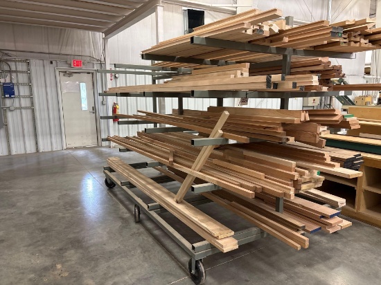 Assorted Moldings and Lumber, Contents Of lot 2074