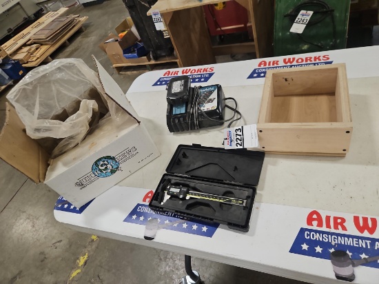 Partial Box of #7 x 1-1/2" Screws, Makita DC18RC Charger & Battery, Mitutoyo Calibers