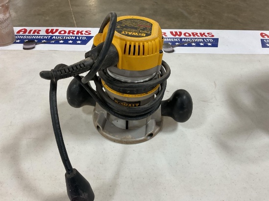 Dewalt DW618 2-1/4hp Router 120v
