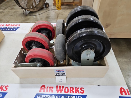Box Lot - 8 Assorted Casters