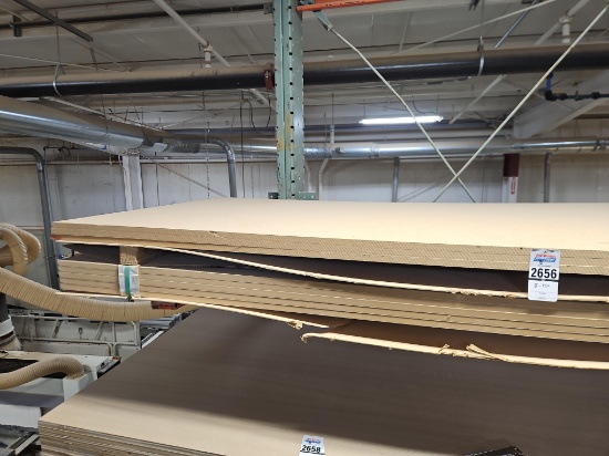 8 pcs - 3/4" 4x8 MDF 5 pcs are A-1 P/S White Maple