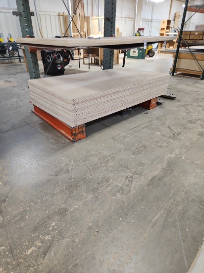 25 pcs 3/4" 4x8 Plywood (2 - Red Oak)