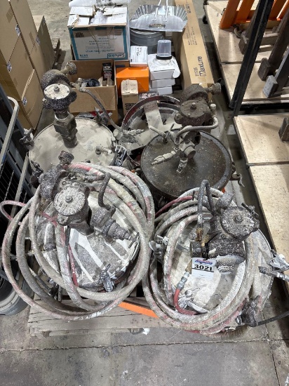 Assorted Pneumatic Pressure Feed Spray Tanks with Hoses
