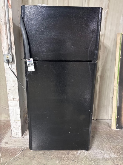 Top-Freezer Refrigerator, Black, 2-Door