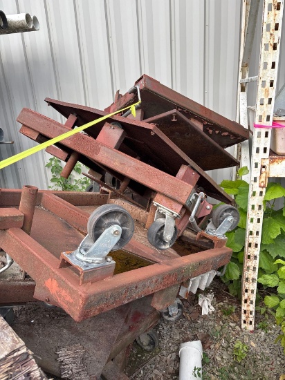 Metal Carts w/Dollies
