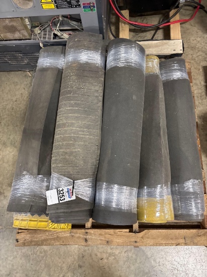 Assorted Rolled Rubber Matting / Flooring Rolls on Pallet