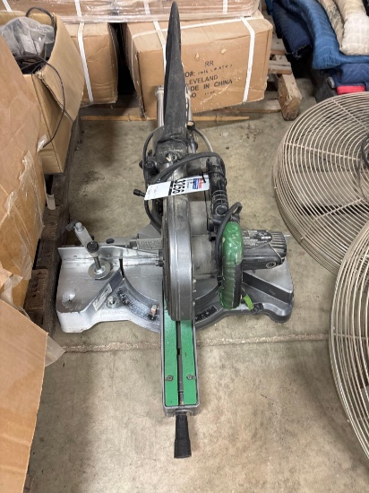 Hitachi C8FSE 8-1/2" Slide Compound Miter Saw