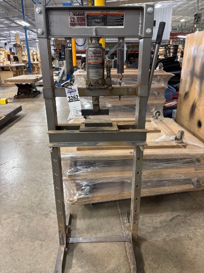 Central Machinery 12-Ton Hydraulic Shop Press