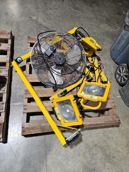 Phoenix Docklite DL-42-ARM Loading Light with (2) Fostoria DKL-40VA Work Lights & Commercial Fan
