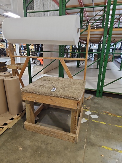 Foam Roll Dispenser Stand with Carpet-Top Work Table