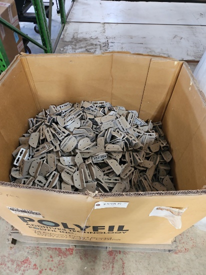 Skid Lot - "L" Aluminum Bed Frame Brackets