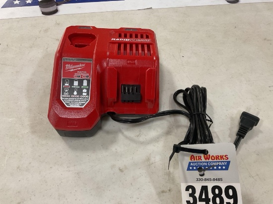 Milwaukee 48-59-1808 M12/M18 Rapid Charger