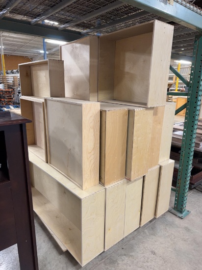 Pallet lot, Dovetail Drawer Boxes