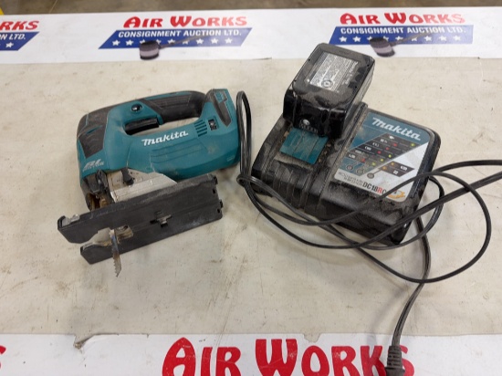 Makita XVJ02 18V LXT Cordless Jig Saw w/ DC18RC Charger and Battery
