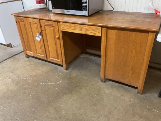 Red Oak Office Desk with Storage Cabinets and Center Drawer