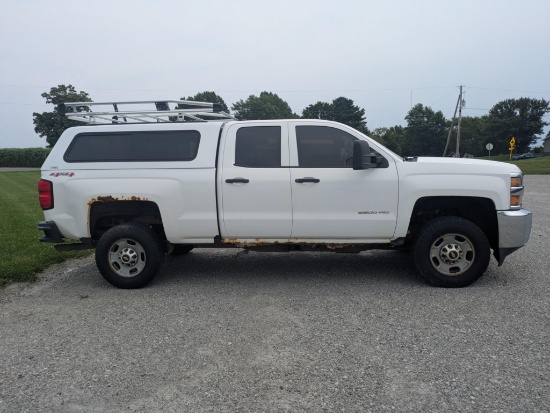 (Inv.30001) 2016 Chevrolet Silverado 2500HD 4x4 Crew Cab Pickup Truck, 184,664 Miles, 6.0L V8