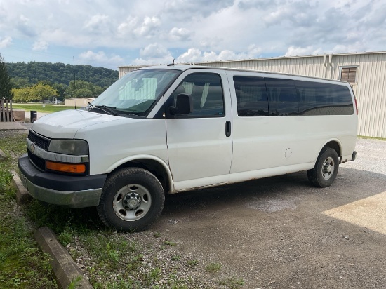 2015 Chevrolet Express Van, VIN # 1GAZG1FG9F1107654, Miles 266,139