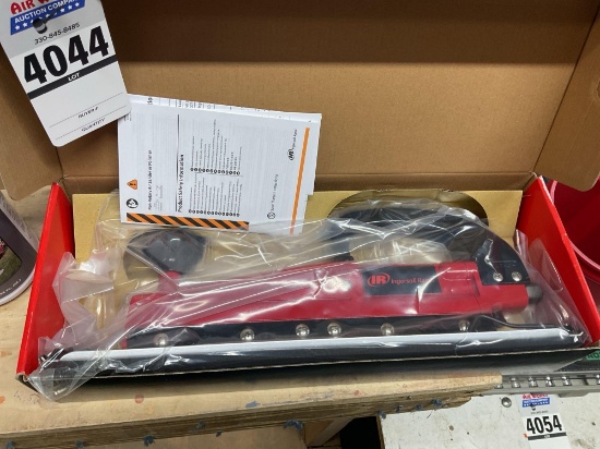 New Unused Ingersoll Rand Air Sander Straight Line, Model 315
