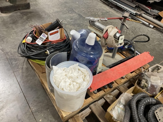 Pallet Lot, Support stands, Wire, Stain Rags, Water Jugs