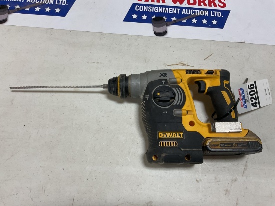 DEWALT DCH273 20V MAX XR Brushless 1" SDS-Plus Rotary Hammer Drill