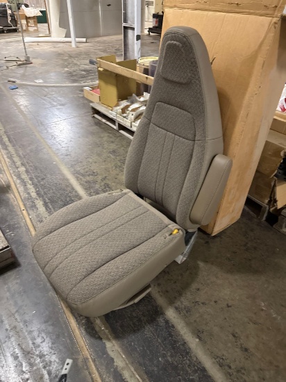 Vehicle Bucket Seat, Gray Cloth w/ Folding Armrest