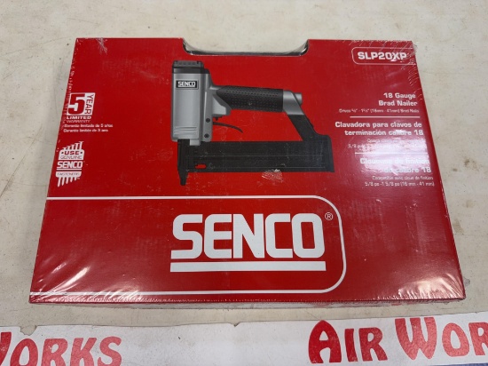 New Unused Senco SLP20XP 18-Gauge Brad Nailer w/ Case