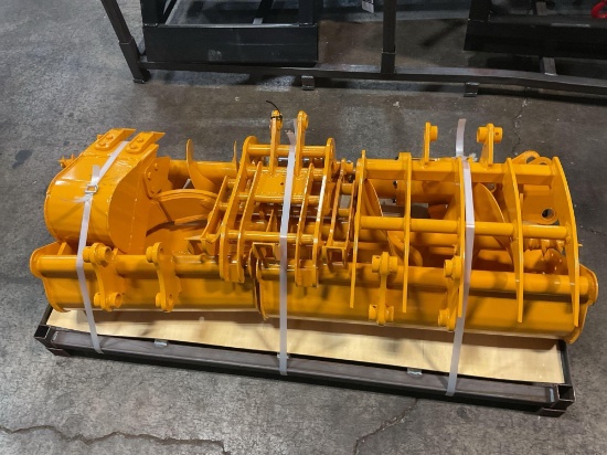 New Unused GIYI 8 Pc. Mini Excavator Attachment Set