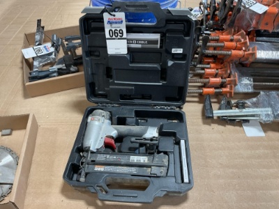 Porter-Cable BN200C 18-Gauge 2" Brad Nailer with Case