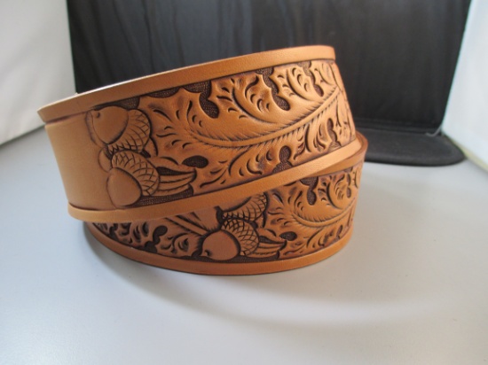 Stunning Wide Tooled Leather Belt