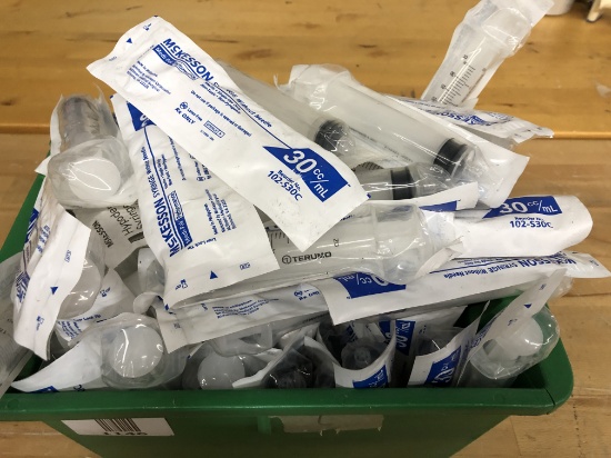 LOT OF 75 MCKESSON 30cc MEDICAL SYRINGES