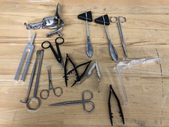 LOT OF MEDICAL INSTRUMENTS