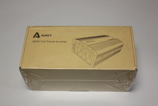 NEW AUKEY 300W CAR POWER INVERTER