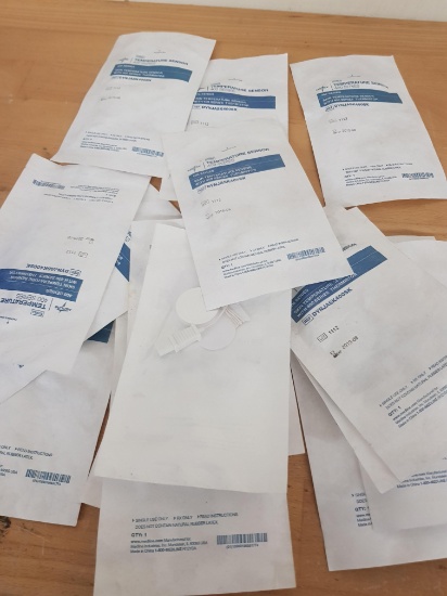 LOT OF 16 MEDLINE TEMPERATURE SENSORS