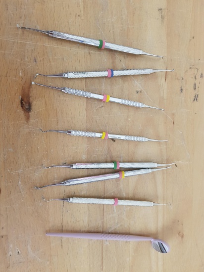 LOT OF 8 DENTAL INSTRUMENTS INCLUDING PATTERSON