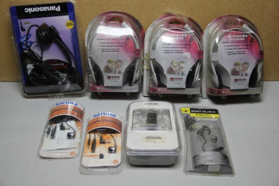 LOT OF HEADPHONES/HEADSETS
