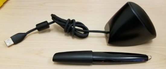Anoto Digital Bluetooth Pen With Charging Base