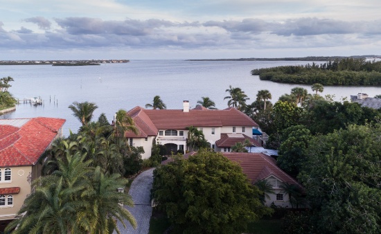 Waterfront Luxury Home  22 E. High Point Stuart FL