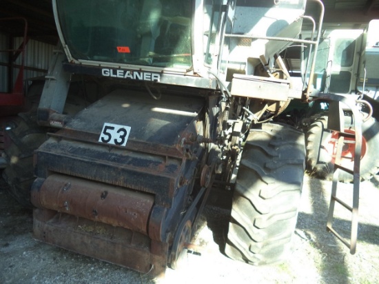 Allis Chalmers Gleaner M2 combine