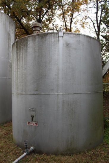 6,000 Gallon Steel Fuel Tank