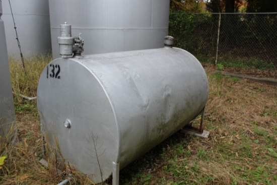 500 Gallon Silver Steel Fuel Tank