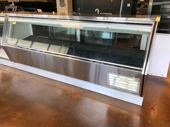 9 FT. Refrigerated Leader Deli Case