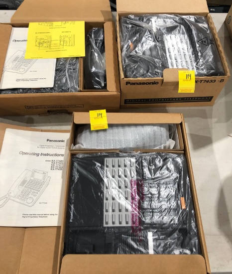 3 PANASONIC DIGITAL TELEPHONES, X $ (2-KX-T7425, 1-KX-T7433)