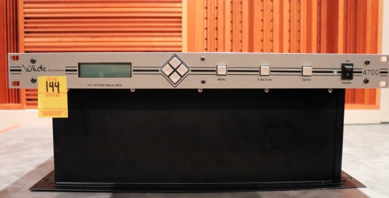 White Instruments (1/3 - Octave Equalizer) 4700