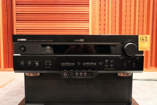 Yamaha Natural Sound AV Receiver RX-V520