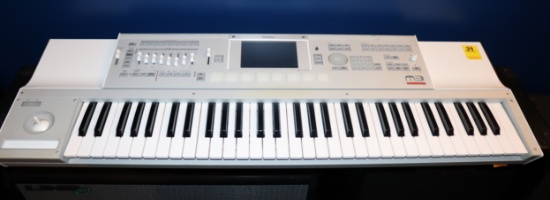 KORG M3 Music Workstation / Sampler