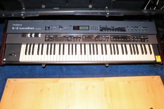 Roland V-Combo VR-760