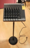 oz audio Q-Mix HM-6 Headphone Matrix Amp