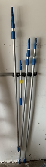 1 Lot of 4 Extension Poles