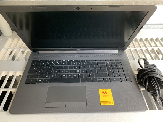 Qty. 5 - HP Laptops with Chargers, X $